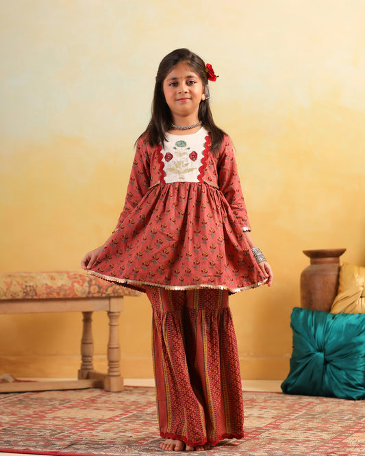 Girl Dhola Maru Print Sharara Set - Peachish Pink