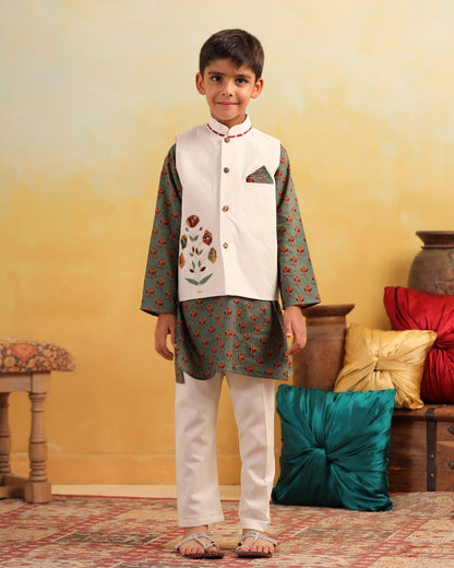 Boy Dhola Maru Embroidery Bundy Set - Beige