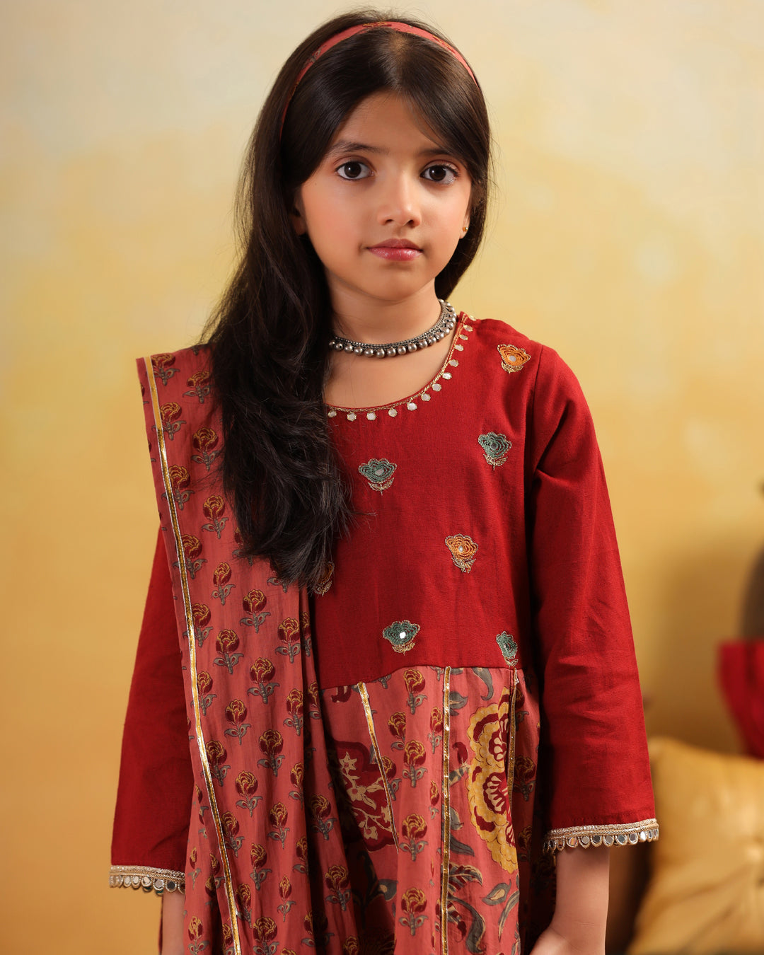 Girl Dhola Maru Floral Jaal Suit Set-Maroon and Pink