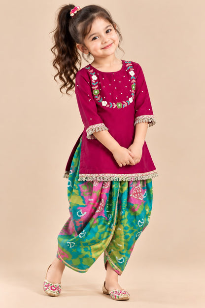 Girl Mithaas Kurta Dhoti Pant Set-Green