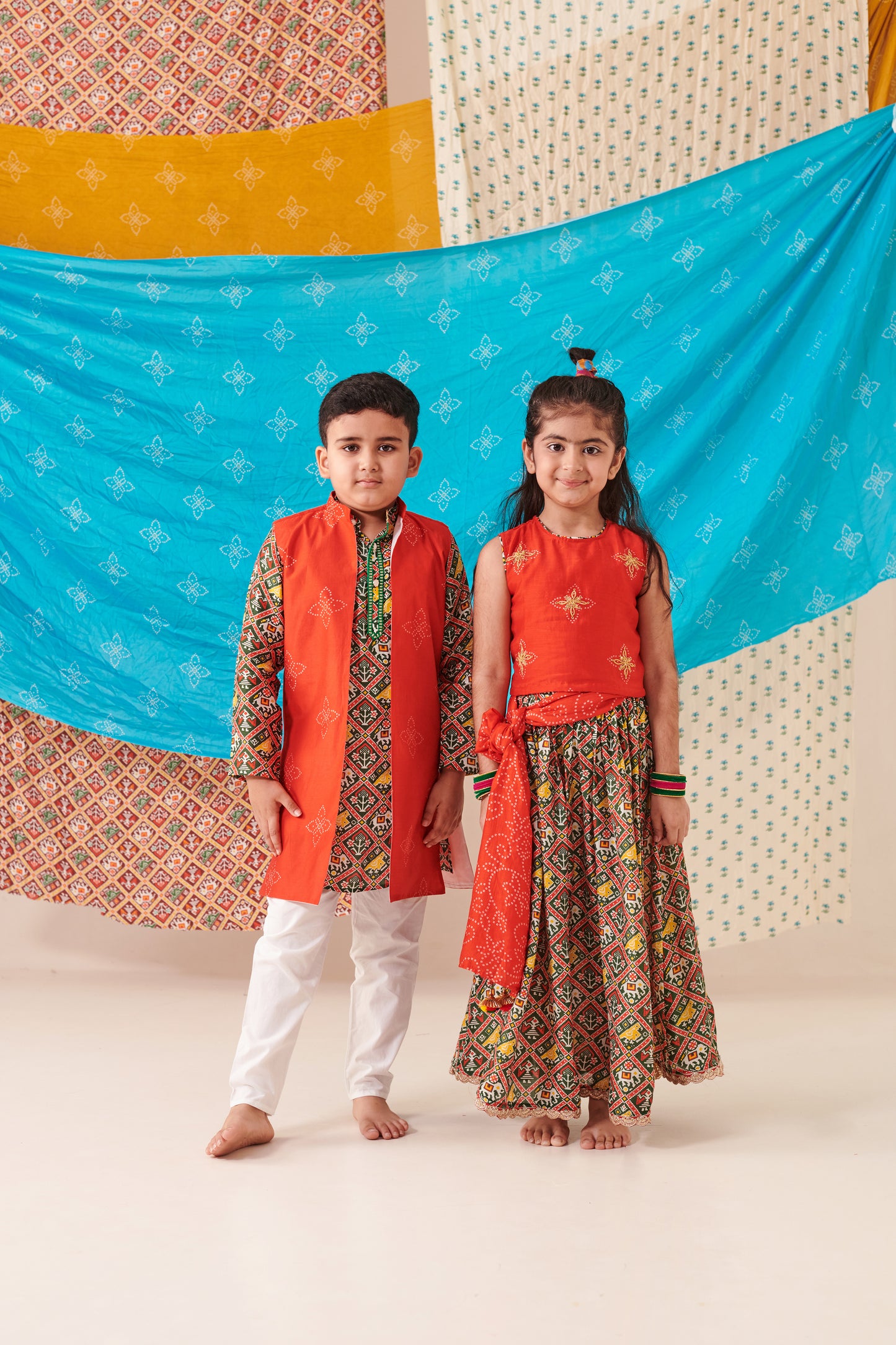 Boy Bandhani Open Bundi Set - Red