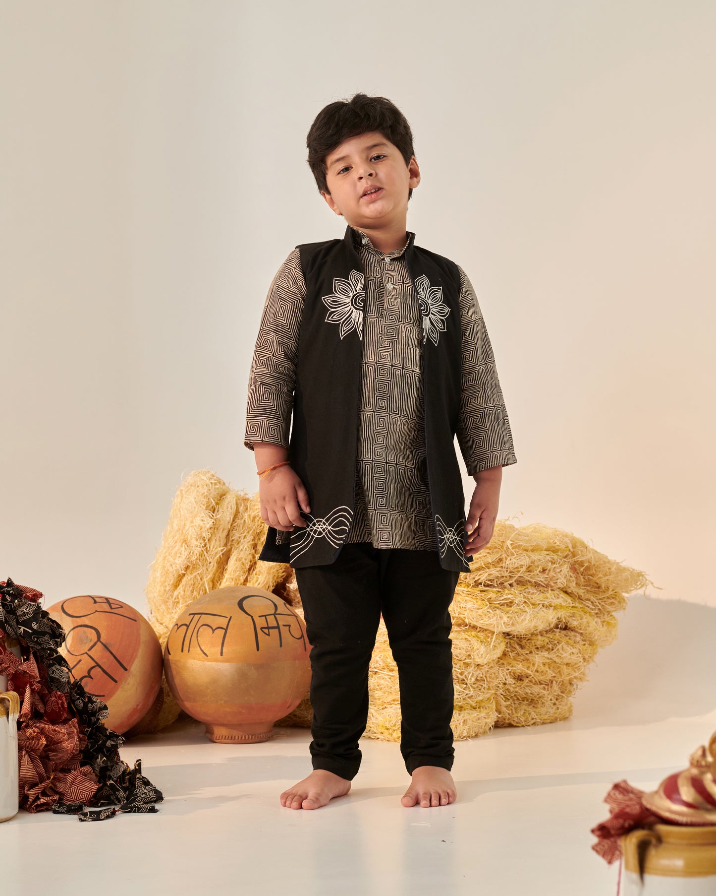 Boy Floral Embroidered Bundi Set-Black