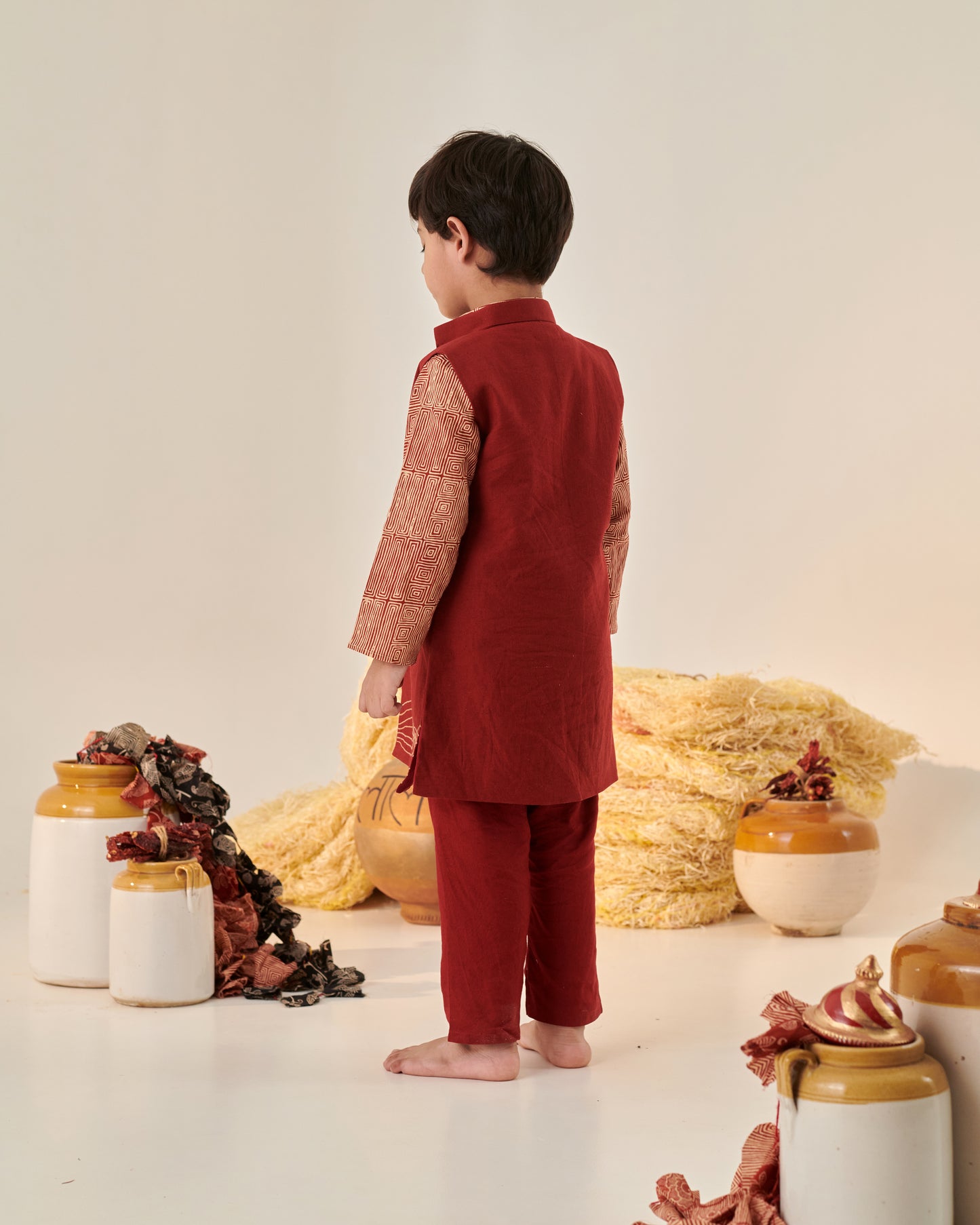 Boy Floral Embroidered Bundi Set-Maroon