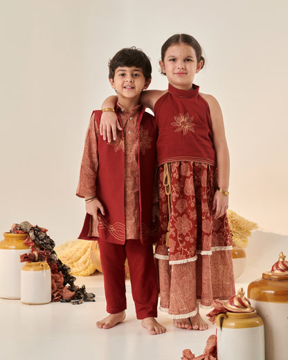 Boy Floral Embroidered Bundi Set-Maroon