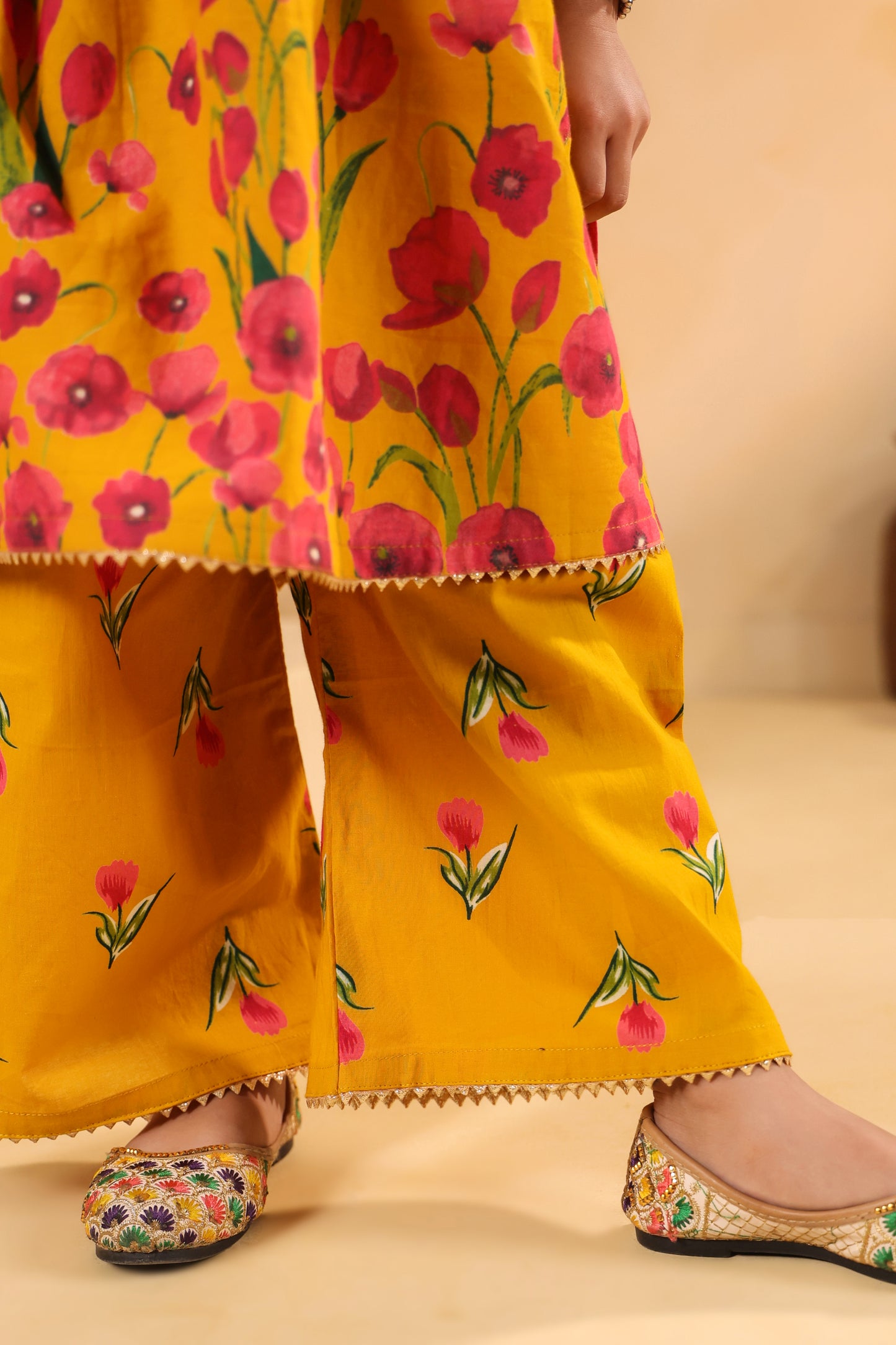 Girl Genda Phool Print Kurta Set - Mustard Yellow