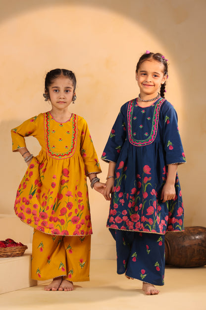 Girl Genda Phool Print Kurta Set - Mustard Yellow