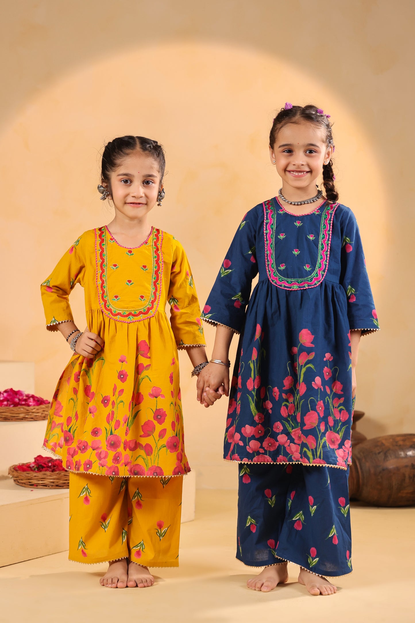 Girl Genda Phool Print Kurta Set - Teal Blue