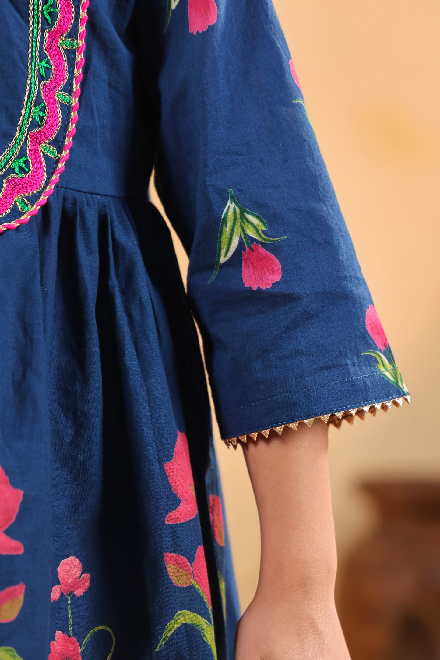 Girl Genda Phool Print Kurta Set - Teal Blue