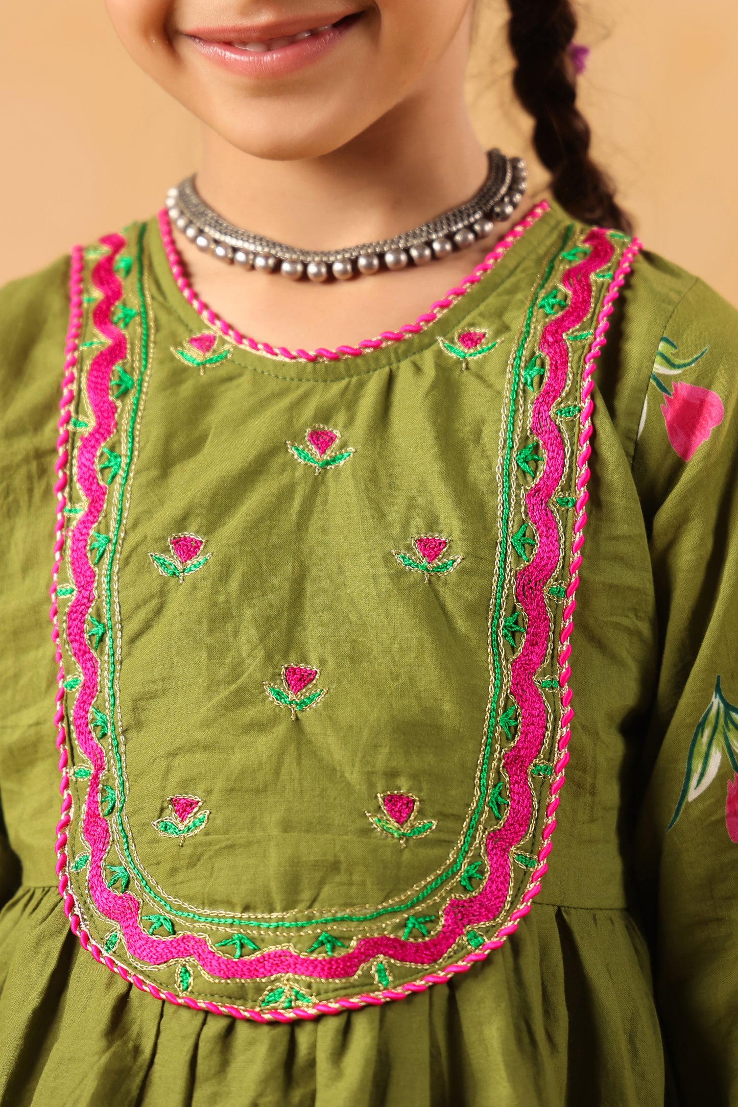 Girl Genda Phool Print Kurta Set - Mehandi green
