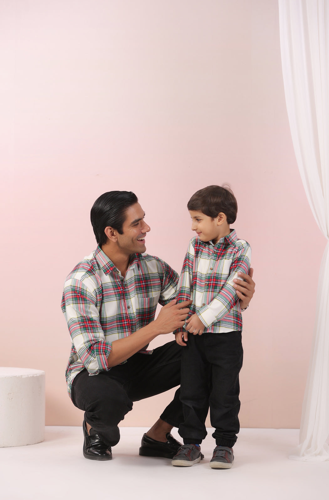 Boy Classic Checks Shirt - White & Red