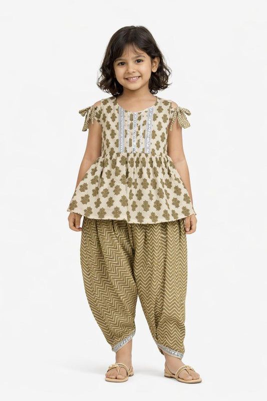 Girl Print Dhoti Cowl Set - Sap Green