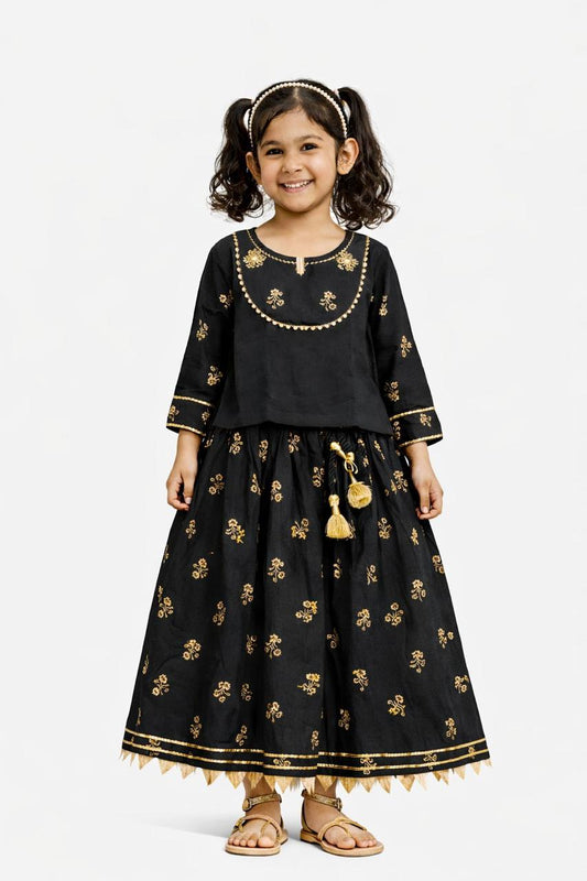 Girl Gold Print Skirt Set -Black