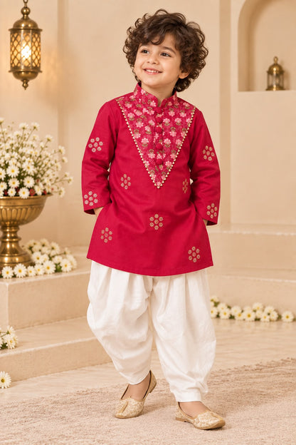 Boy Sitaara Kurta Set - Magenta