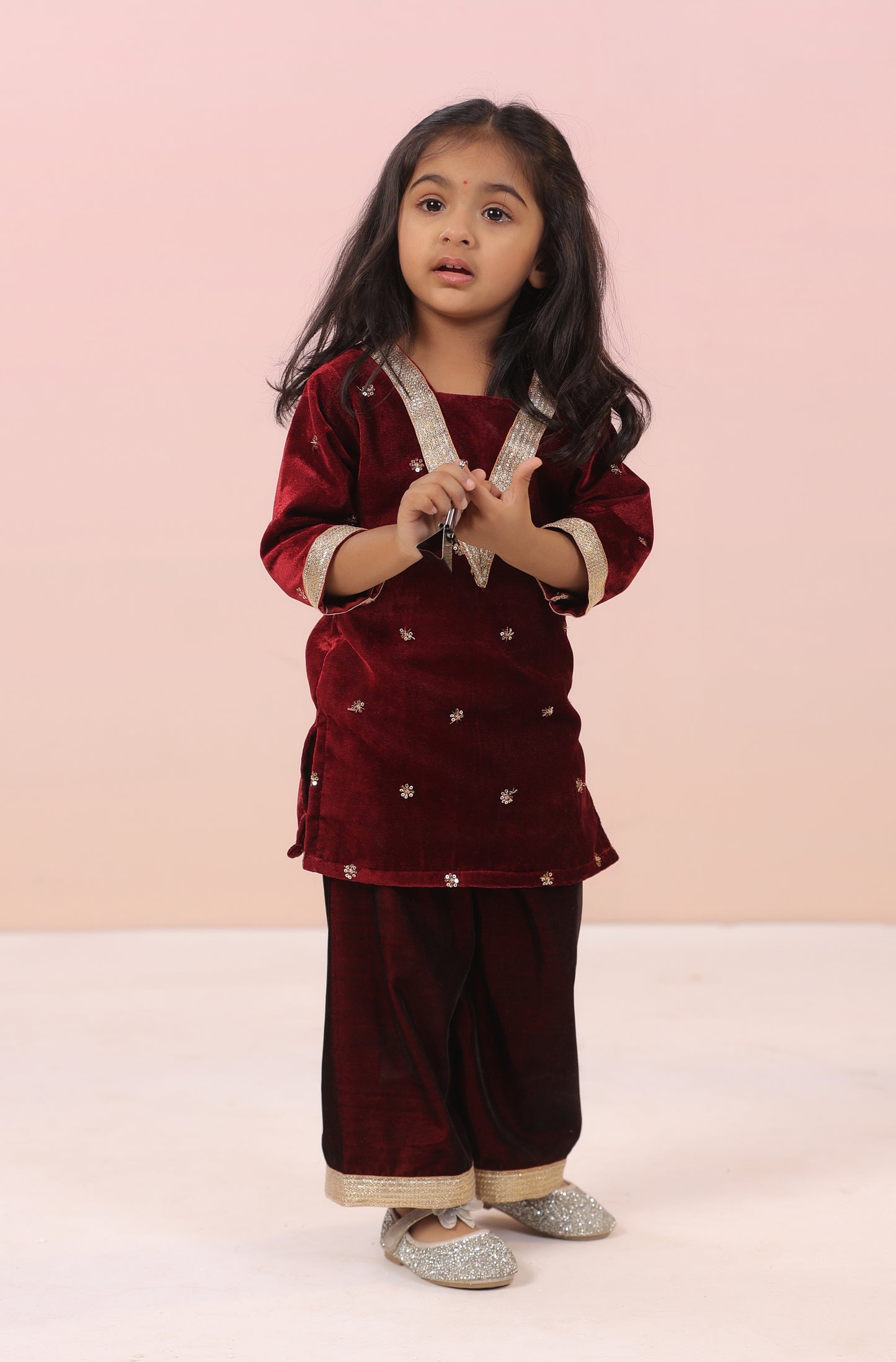 Girl Velvet Kurta And Palazzo Set - Maroon