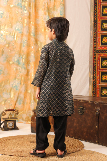 Boy Kurta Patiyala Set-Black