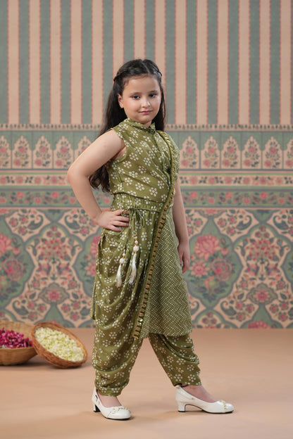 Girl Bandhani Print Three Pc Set - Green