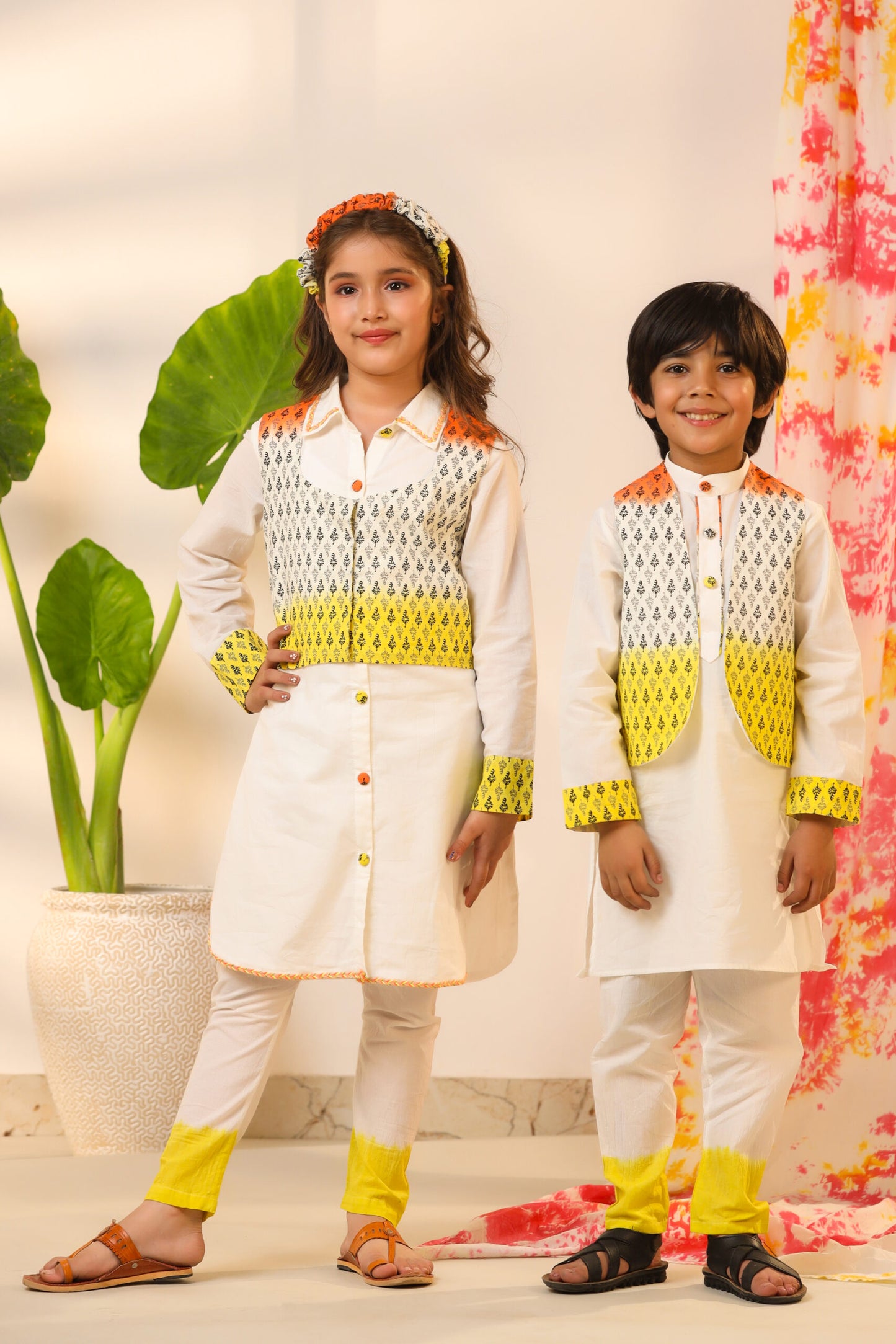 Girl Ombre Kurta Set-White