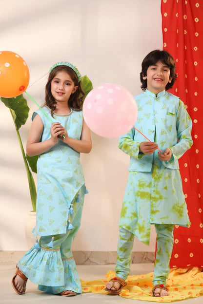 Boy Tie and Dye Print Bundi Kurta Set-Sky Blue