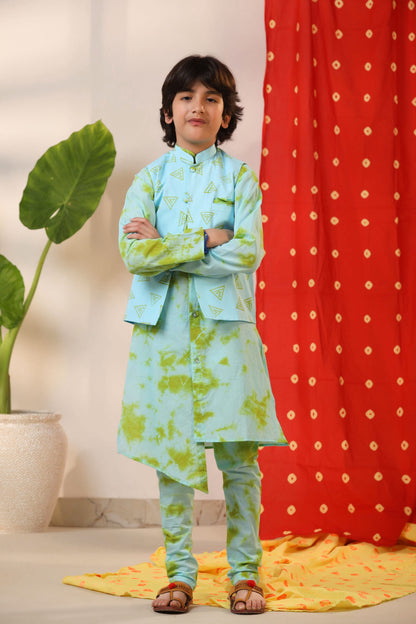 Boy Tie and Dye Print Bundi Kurta Set-Sky Blue