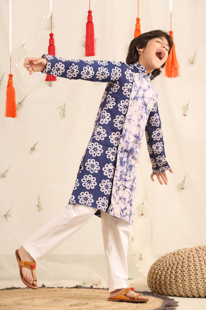 Boy Batik print Kurta Set - Blue