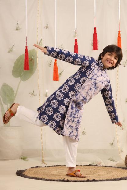 Boy Batik print Kurta Set - Blue