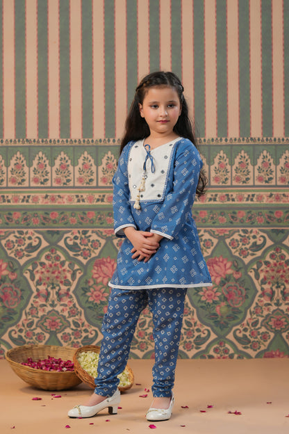 Girl Bandhani Print Kurta Pants Set-Blue